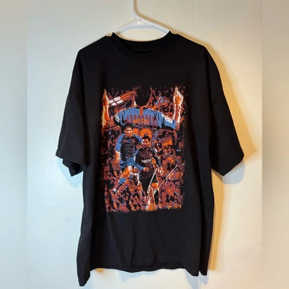 Barcelona Lionel Messi and Ronaldinho soccer Sergio Calabasas t shirt size‎ M