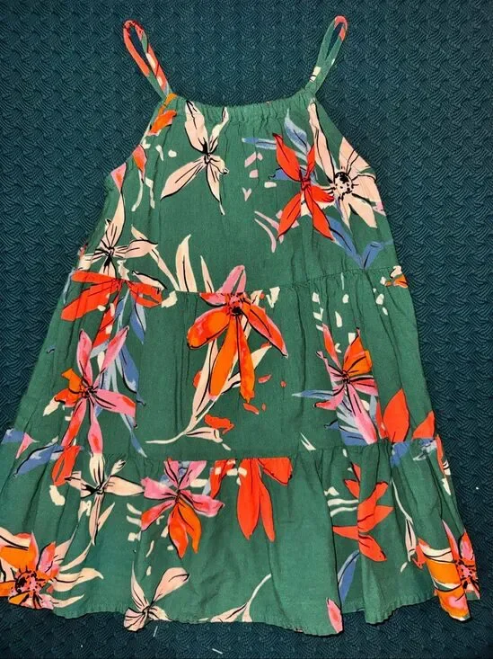 Girls dress size 4 years size XS dress 4/5 clothing bundle and save  with lot of