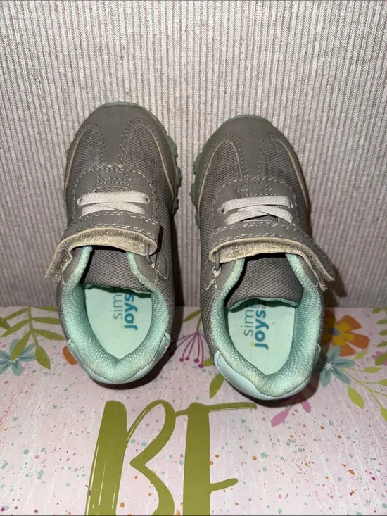 Carter’s Gray and Mint Slip-On Sneakers for Little Girls
