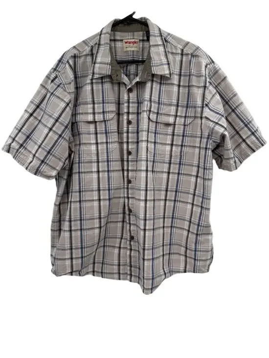 Wrangler Authentics Beige and Blue Plaid Short-Sleeve Button-Down Shirt Size 2XL