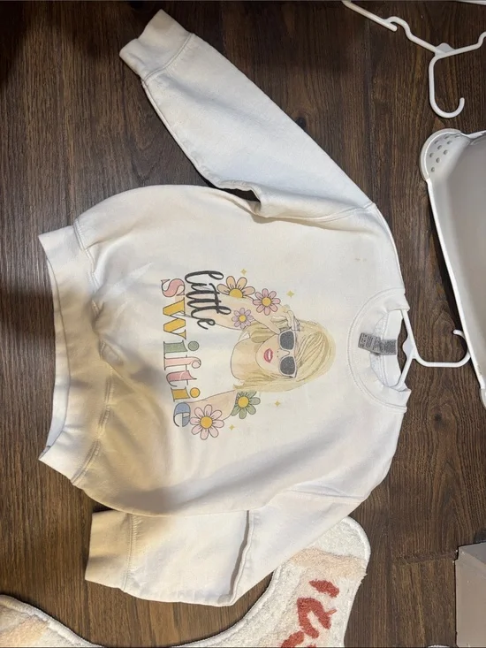 Little Swiftie White Graphic Sweatshirt
