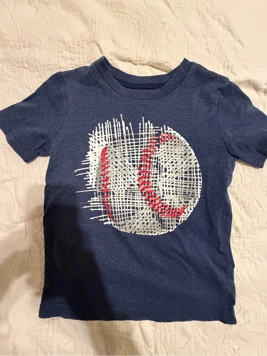 3 for$5✨Carter’s Kids Navy Baseball Graphic Tee, Size 5t