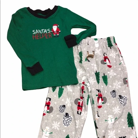 Carters size 2T adorable Christmas pajama set