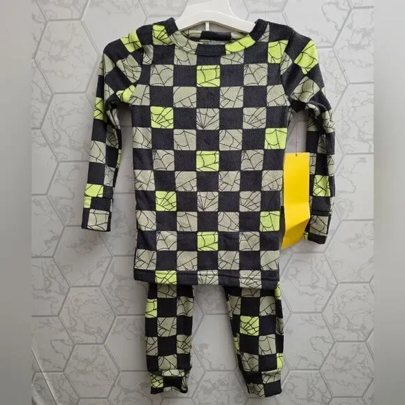 New Toddler Snuggly Soft Checkered Spiderweb Halloween Pajama Set 2T