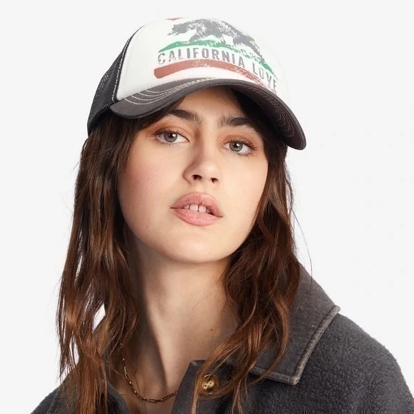 💗 2x$15 Billabong California Love Pitstop Trucker Hat
