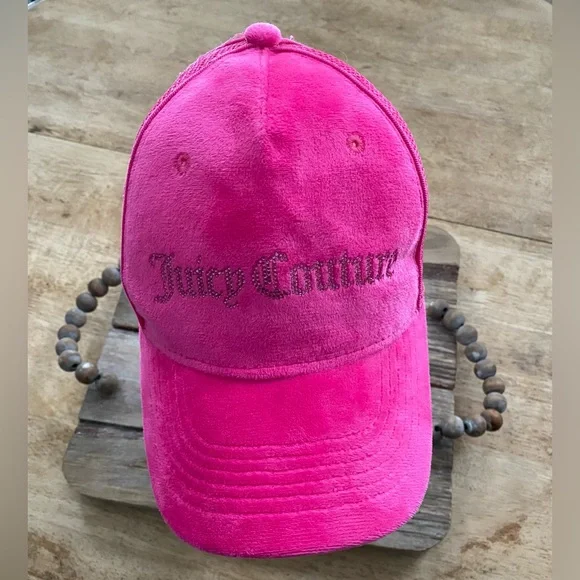 Juicy Couture Women’s OS Hot Pink‎ Velour Diamante’ Logo Trucker Cap