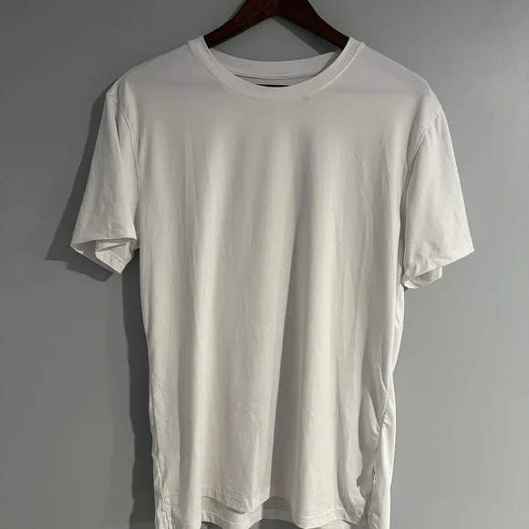 7 Diamonds Crisp White Short Sleeve Tee