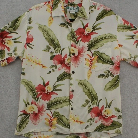 Two Palms Hawaiian Shirt Mens Medium Cream Floral Tropical Rayon Made in Hawaii