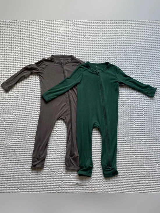 Kyte Baby Bundle x 2 Bamboo Zippered Footless Sleeper Charcoal Emerald 12-18M