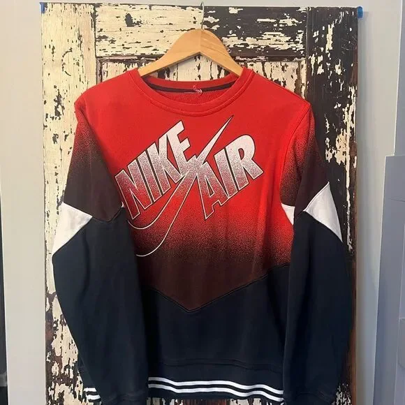 Nike Vintage look Red and Black Men’s crewneck sweatshirt. Size small. Rare