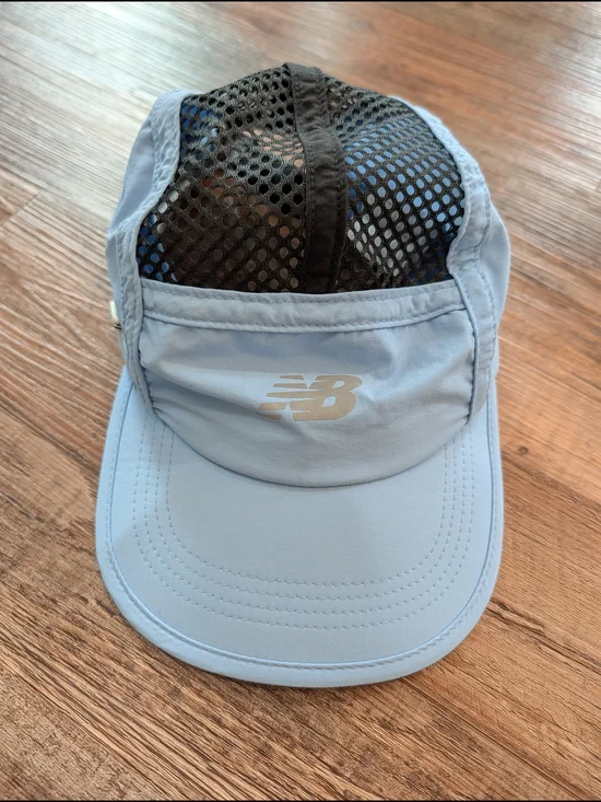 New Balance Running Stash Hat Blue Zippered Pocket Mesh Cooling Unisex
