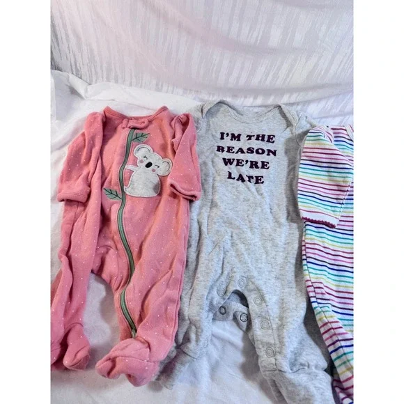 Carter's &‎ The Children's Place Baby Girl Sleepers Bodysuit Bundle 0-3M 4pc