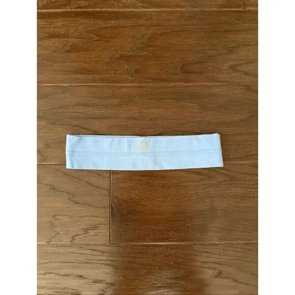 ⭐️3 for $10⭐️ Lululemon Light Blue Headband