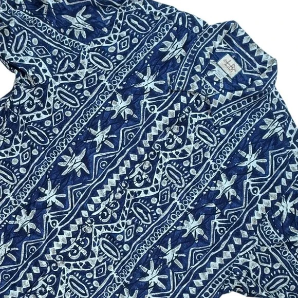 Linguine and‎ Bob Mens Large Rayon Button Down Shirt Navy Tribal Geometric Print