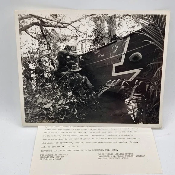 Vietnam 1968 Riverine Navy Junk Boat Jungle Patrol Advisors Original‎ Photo 8x10