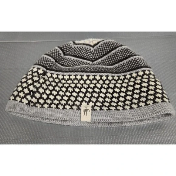SmartWool Women's Beanie Hat  One Size Gray  Knit Cap Winter Ski