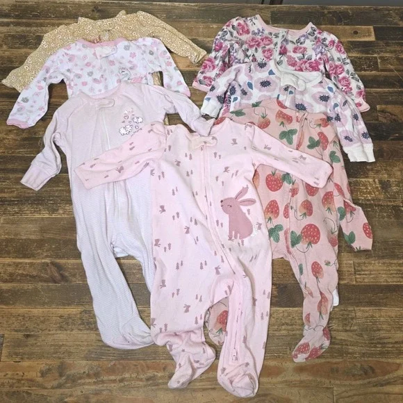 7 Baby Girl 3-6 months Footed Zip Up One Piece Sleeper Pajama Lot  Bundle Infant