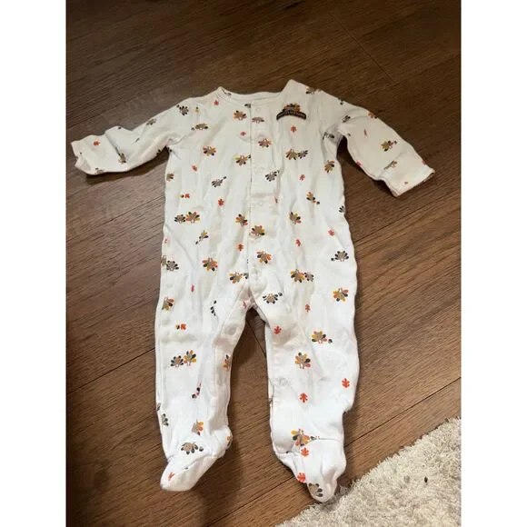 Carter's Mommy's Little Turkey Onsie Turkey Butt Bottom Size 6M
