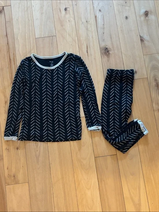 Kyte BABY Black Pajamas