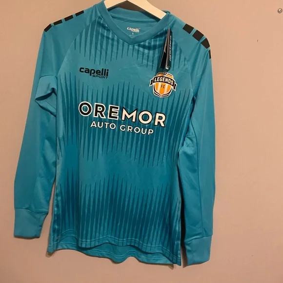 Capelli Sport long sleeve padded Shirt size ‎ Blue White Short Pullover Jersey