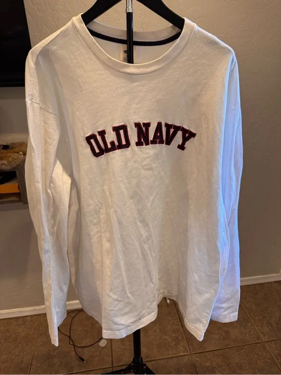 Old Navy White Cotton Crewneck Long Sleeve Tee
