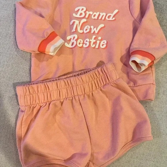 Cat & Jack Sweatshirt Shorts Set Baby 6-9M Brand New Bestie Peach Fleece Outfit