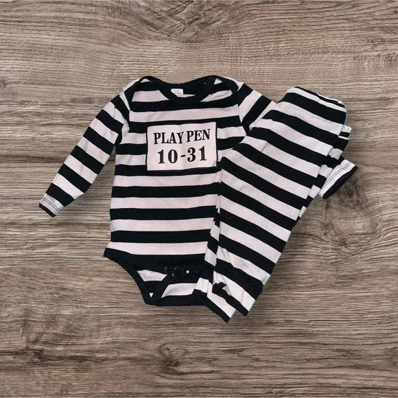 EUC  Baby Girls Boys Police Costume Bodysuit size 6-9 months