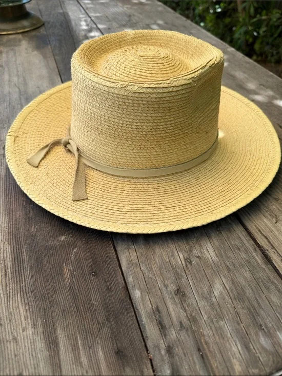 Straw Sun Hat with Bow Trim - Yellow