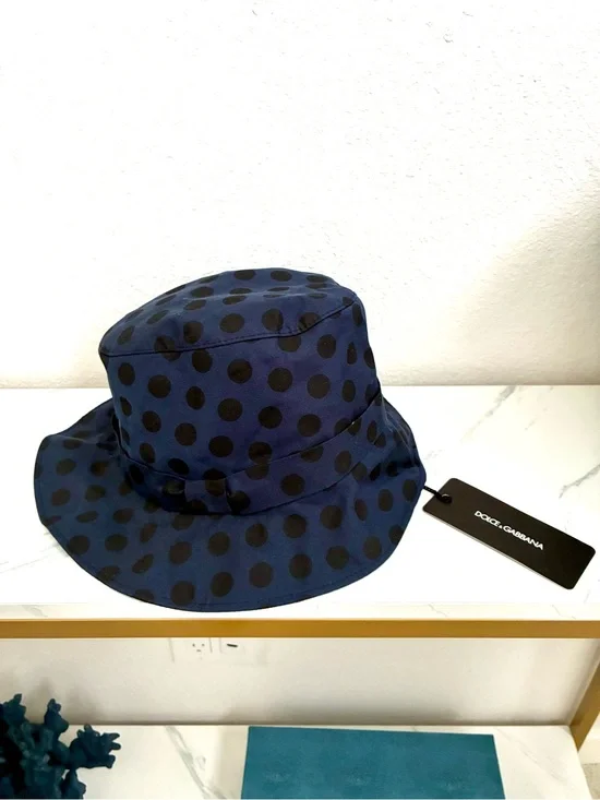 NWT New Dolce & Gabbana bucket hat