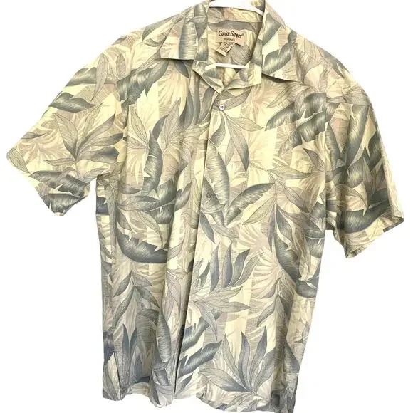 Cooke Street Honolulu Camp Hawaiian Shirt Medium Gray Button Up Pocket Tropical