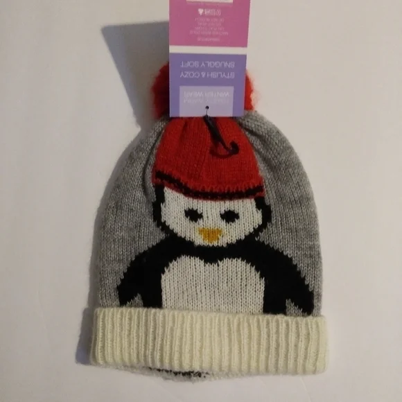 Festive Knit Hat, Penguin, winter warm, snuggly Soft, 100% acrylic, NWT