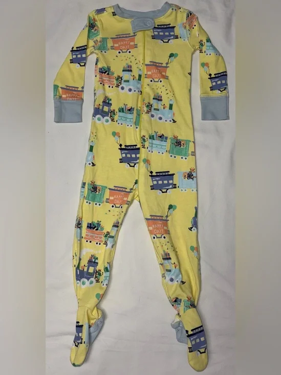 The Beaufort Bonnet Co yellow sleeper with birthday train sz 12-18 months NWOT