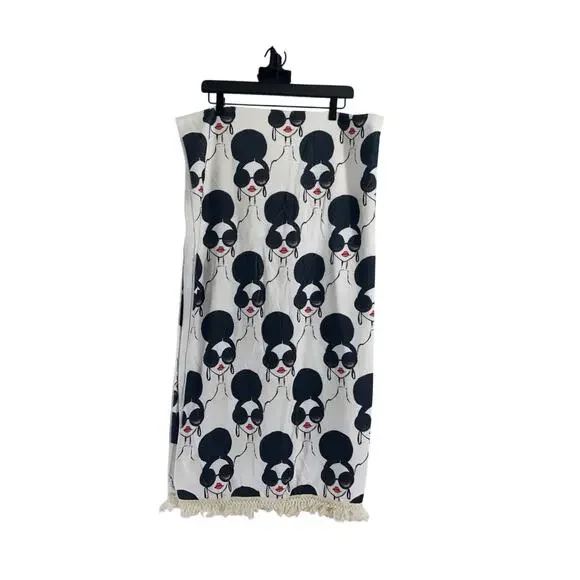 Alice And Olivia X Minnidip Beach Towel Fringe retro look Stacey Bendet 39”x71”