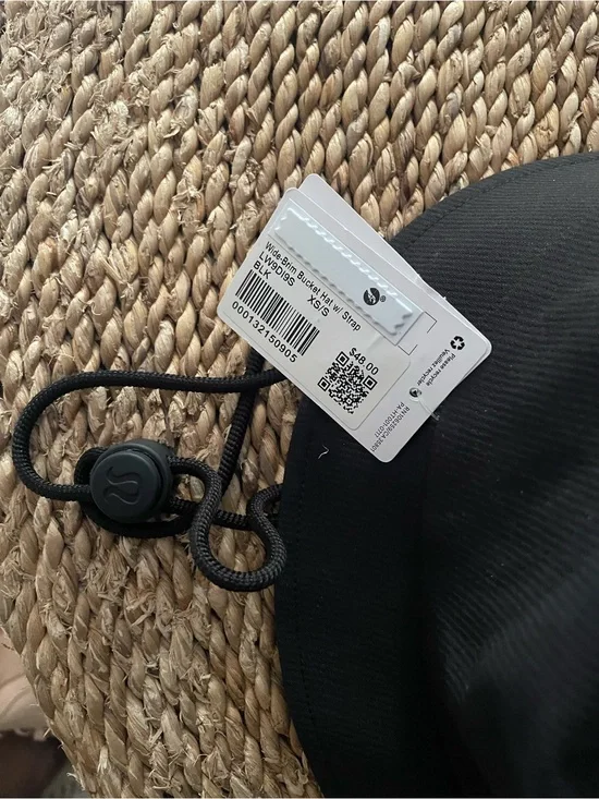 H&M Black Bucket Hat
