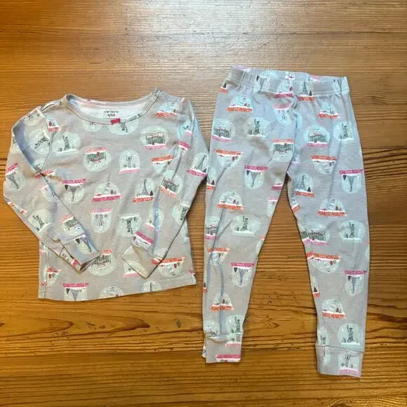 Carter's gray New York Paris monument‎ long sleeve toddler pajama set SIZE 4T