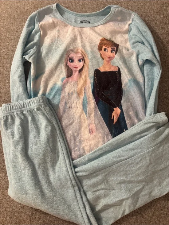 5/$15- Disney Light Blue Frozen Elsa & Anna Fleece Pajamas