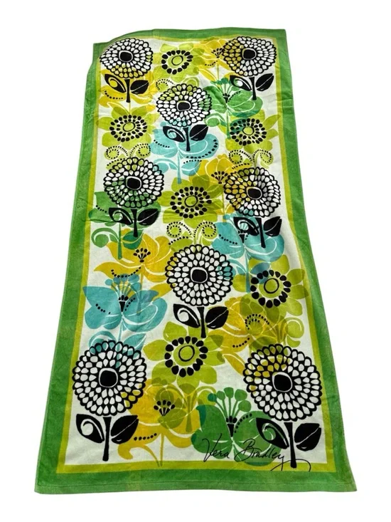 NWT Vera Bradley Lime’s Up Beach Towel Retired Pattern Rare