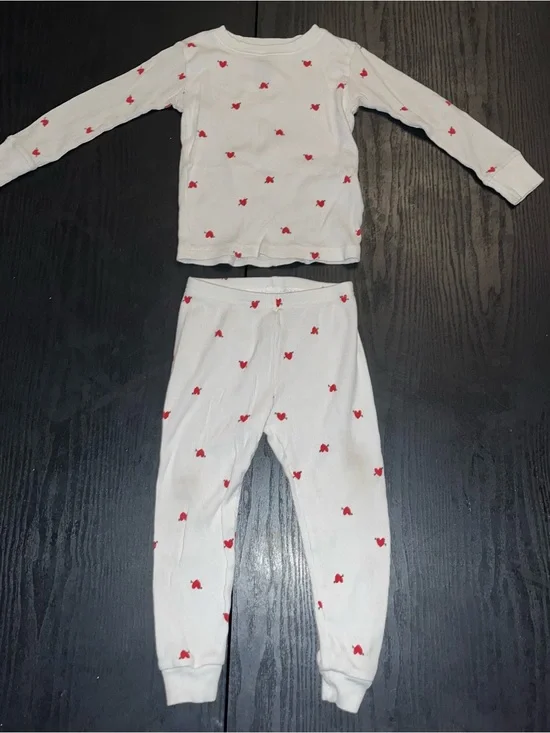 Carter's White Long-Sleeve Pajama Set with Red Heart Print