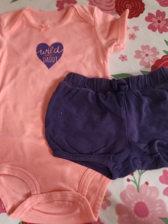 9-12 Month Baby Girls' Peach Heart Bodysuit & Indigo Shorts Set