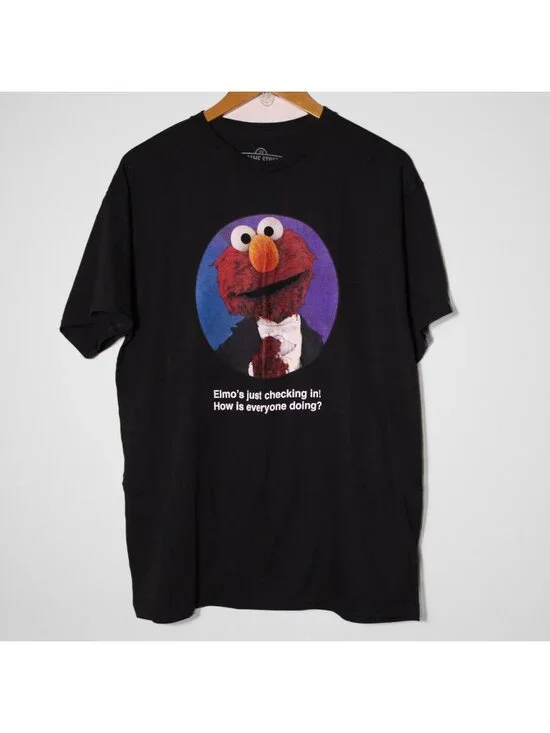 Sesame Street How's Is Everyone Doing? Adult Graphic Tee Black Size L