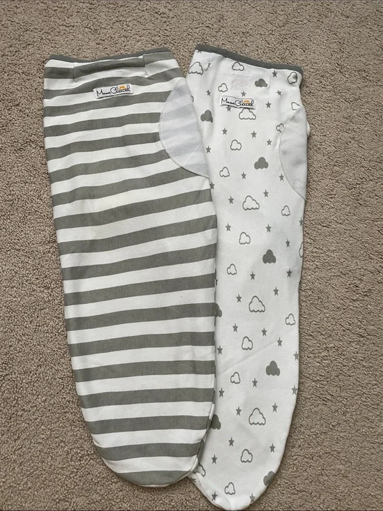 MamaCheetah - Neutral Gray Stripe & Cloud Swaddle Set