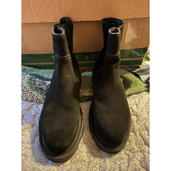 Blondo Moona Ankle Boots Women 6M Black Waterproof Suede Lug Sole MOON01SD