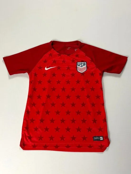 Nike Youth Team USA Soccer Jersey / Kit Red Size Medium Stars