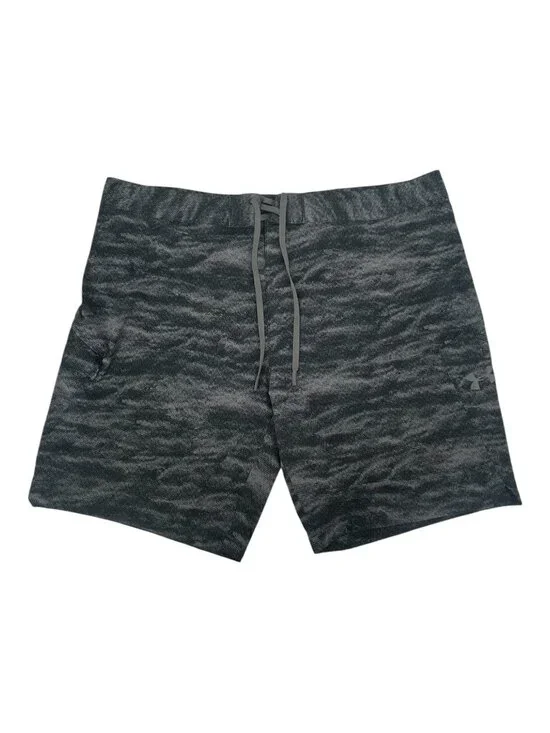 Under Armour HeatGear Men’s Gray Camo Board Shorts 42 Swim Trunks Beachwear NWOT