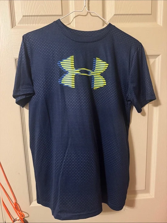 Under Armour Navy Short-Sleeve Athletic Tee with Yellow Logo