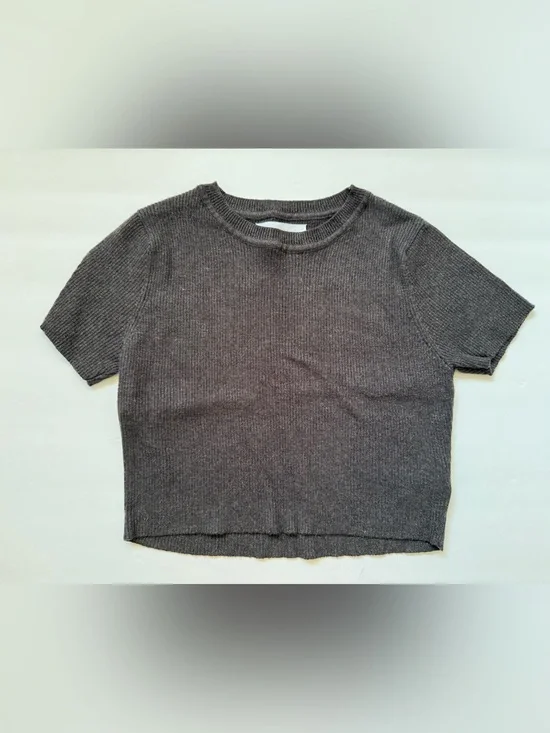 Zara Girls Ribbed Knit Crop Top Gray Size 9-10 140 Short Sleeve Stretch Tee