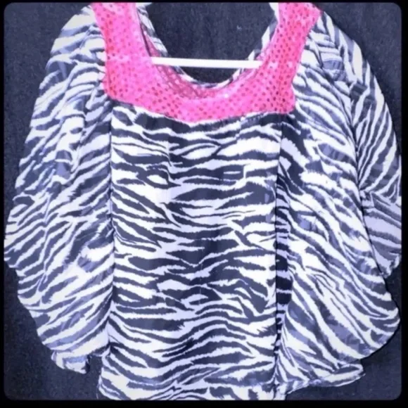 💞 Little Girls Size XS Zebra Layered Blouse with Sequins