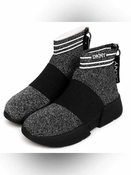 NWT DKNY K209 Reflective Knit Sock Sneakers Women’s Size 8 Slip-On with Box