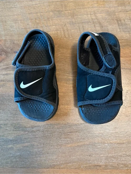 Nike Sunray Black Adjustable Strap Sandals 6C