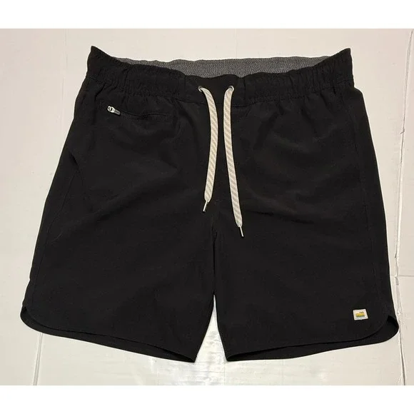 Vuori Banks Shorts Mens Large Black Performance Athletic Board Shorts
